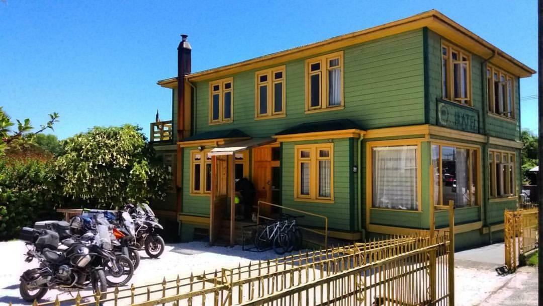 13 Lunas Hostel Ancud Eksteriør bilde